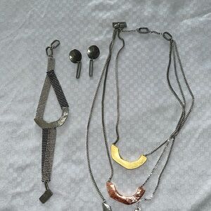 Beautiful Necklace, Bracelet and Earring Set